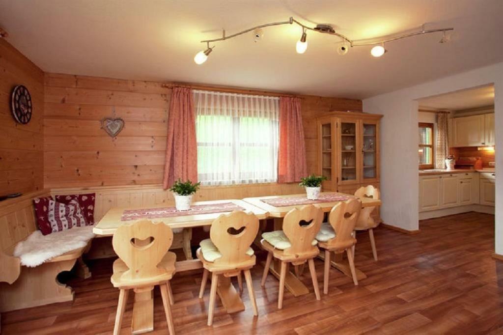 Haus Waldhof Daire Brixen im Thale Dış mekan fotoğraf