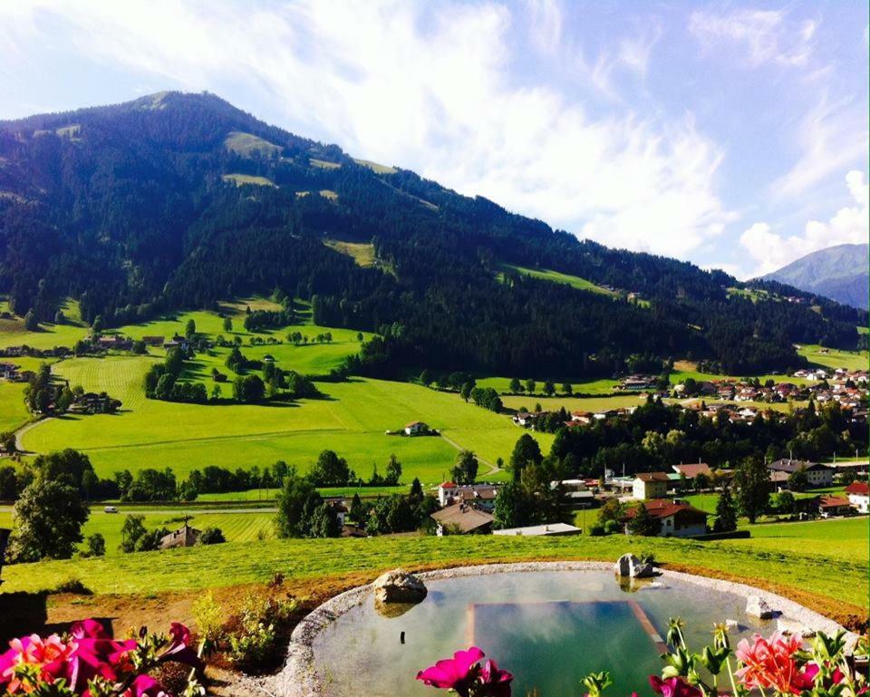 Haus Waldhof Daire Brixen im Thale Dış mekan fotoğraf